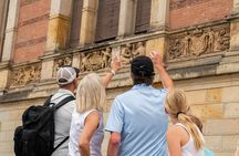 Exclusive Berlin Highlights Private Walking Tour