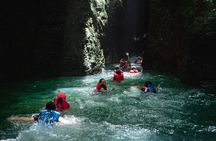 Private Tour to La Leona Waterfall with Tubing and Lunch