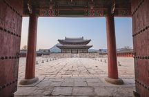 Hanbok in Palace and Traditional Dessert