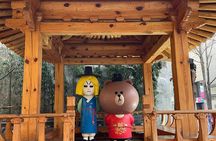 Hanbok in Palace and Traditional Dessert