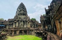Private Kbal Spean Trekking Tour with Banteay Srei 