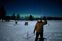 From Rovaniemi: Northern Lights Tour with Campfire Snacks