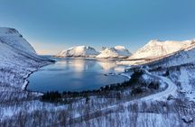 Senja Island: 4x4 Day Tour with Overlanding Senja