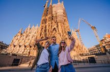 Guided Visit Tour to Sagrada Familia