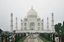 Taj Mahal and Fort Tour by SuperFast Train from Delhi
