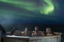 4 Day Northern Lights Adventure - Ice Caves & 4x4 Super Jeeps 