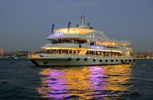 Luxury Bosphorus Dinner Cruise with Turkis Night Show in Istanbul