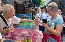 Hong Kong Private Tour with Master Storyteller (Full or Half Day)