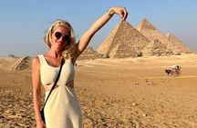 Cairo Pyramids and Museum with lunch by Bus from Hurghada 