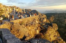 Full Day Table Mountain Cableway Ride and Constantia Wine Tasting