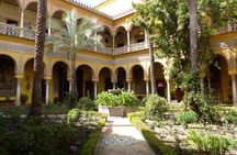 Las Dueñas Palace Guided Tour in Seville with Entrance Included