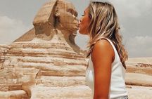 Private Tour to Giza pyramids & sphinx and Grand Egyptian museum 