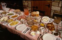 Meal in an Amish Home Experience