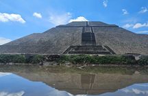 Tour to Teotihuacan with Pickup from Parque Mexico