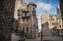 Edinburgh Castle & Royal Mile Walking Tour - Ticket Included