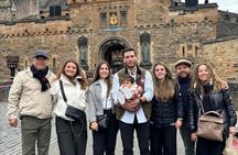Edinburgh Castle & Royal Mile Walking Tour - Ticket Included