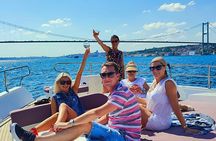 Bosphorus Luxury Lunch Cruise & Black Sea Swimming Experience