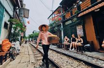 Hanoi Private Guided Street Food Tour with Train Street