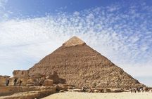 Tour in Giza Pyramids Sphinx Saqqara and Memphis