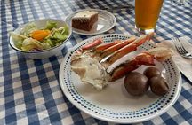 Lumberjack Show and Harbor Haus Crab Feast