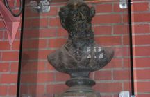 London Walking Tours eg Dickens Ted Lasso or National Gallery