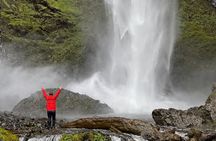 Sunset Tour of Multnomah Falls plus Vista House and Other Falls
