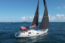Private Karibe Sailing and Snorkeling Tour