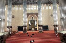 Jakarta Half-Day Guided Tour with a Private Fun Local Host