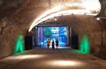 A Taste of Manchester and Salford with Meals , Drinks and Guide
