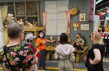 Small Group Chinatown Walking Tour with 6 Delicious Food Tastings