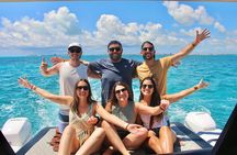 Cancún Private Catamaran to Isla Mujeres with Snorkeling & Lunch