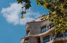 Photo Walking Tour Sagrada Familia and Gaudí in Barcelona