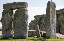 Private Luxury Day Tour of Stonehenge and Bath from Oxford