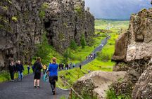 Small-group Golden Circle Classic Tour from Reykjavik 