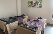 Rejuvenate the Body and Mind with Aromatherapy Oil Massage