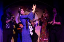 Intimate Flamenco Show El Duende Bar & Cocktails Barcelona