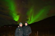 From Reykjavik 4x4 Minibus Northern Lights with Photo and Cocoa