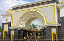 Full Day Shared Tour in Grand KL Putrajaya and Batu Caves