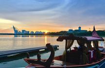 Shared Putrajaya Tour with Traditional Boat Cruise & Pink Mosque