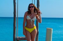 Enjoy a day trip to the Rosario Islands