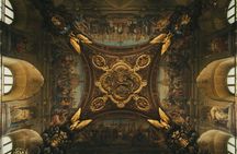 Louvre Art and Mysteries: Guided Experience for 6-people Max