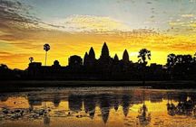 2-Day Phnom Penh to Siem Reap and Angkor Wat Temples