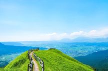 Kyushu: Aso Vocano, Grassland,Onsen and Aso shrine 1-Day Tour