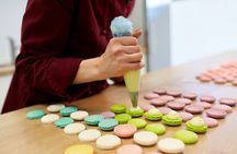 3-Hour Macaron Baking Class With Local Chef in the Heart of Paris