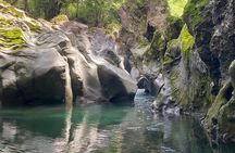 Shizuoka: Kliff Canyoning near Mt. Fuji