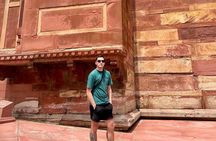 Taj Uncovered: Private Tour to Taj Mahal, Fort From Delhi By Car