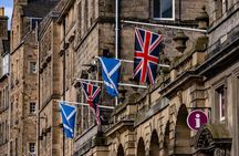 Explore Edinburgh in 60 minutes with a Local