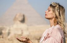 Private Day Tour to Giza Pyramids and Sphinx with Pickup
