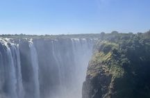 Private Tour in Victoria Falls and Crocodile Park with Lunch