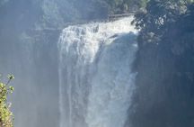 Private Tour in Victoria Falls and Crocodile Park with Lunch